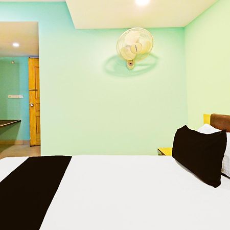 Hotel OYO 11376 Golden Park Hyderabad Exterior foto