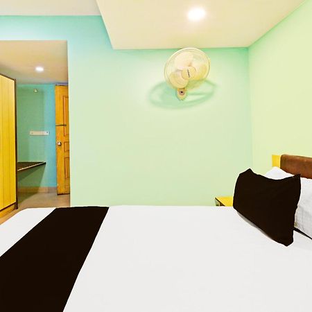 Hotel OYO 11376 Golden Park Hyderabad Exterior foto