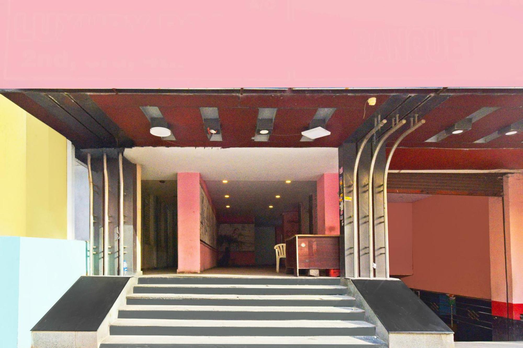 Hotel OYO 11376 Golden Park Hyderabad Exterior foto