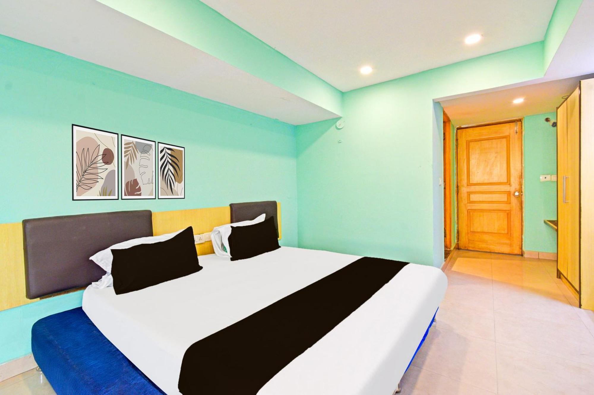 Hotel OYO 11376 Golden Park Hyderabad Exterior foto