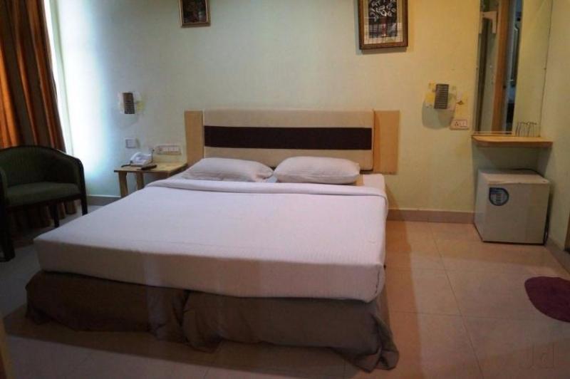 Hotel OYO 11376 Golden Park Hyderabad Exterior foto