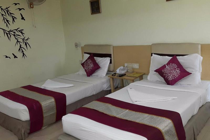 Hotel OYO 11376 Golden Park Hyderabad Exterior foto