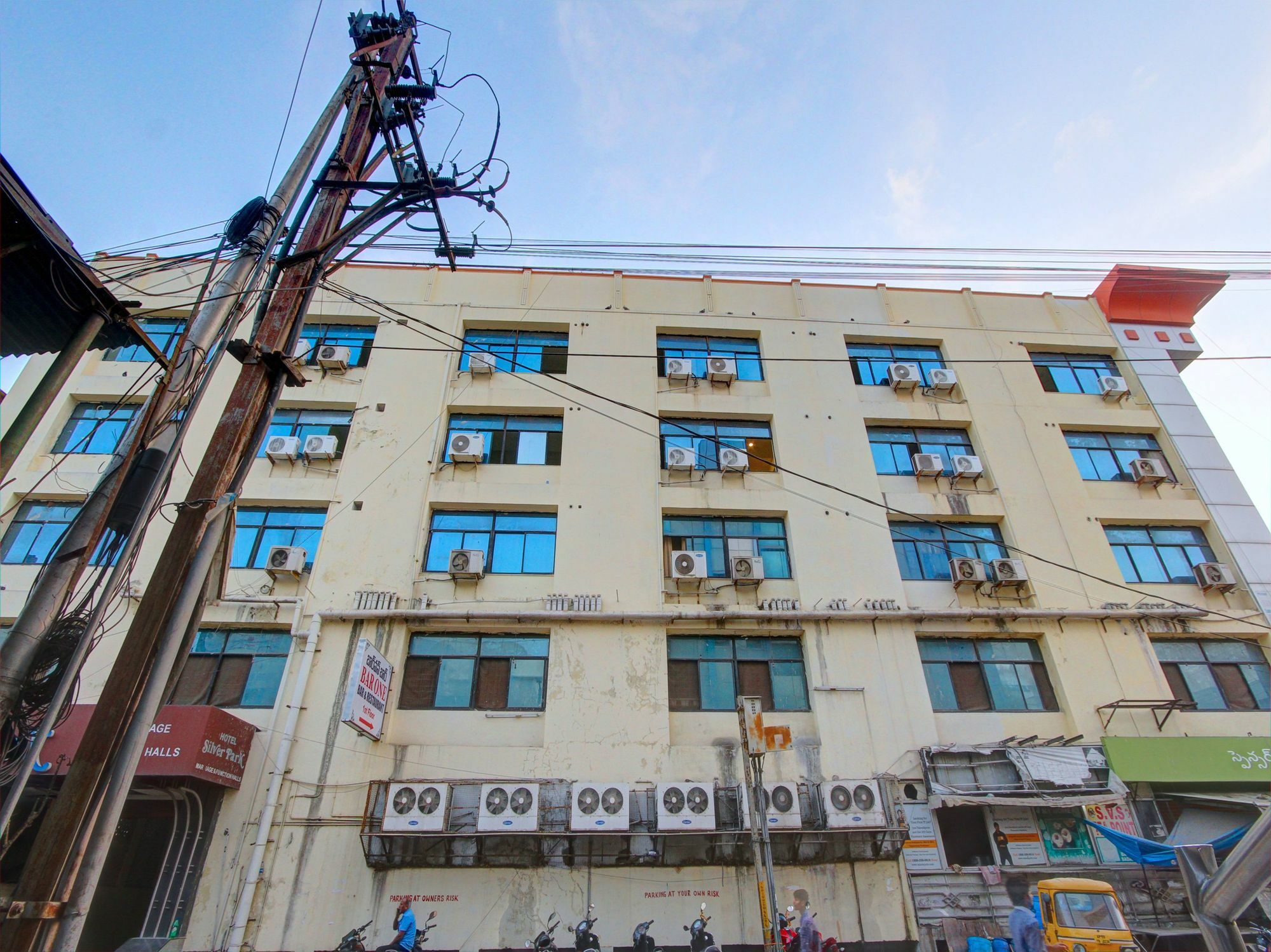 Hotel OYO 11376 Golden Park Hyderabad Exterior foto